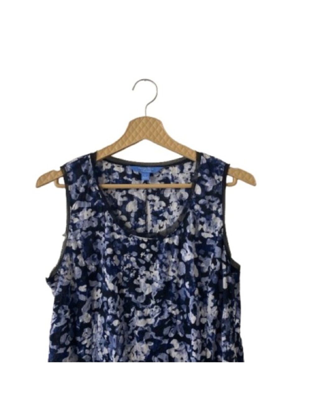 Blue and White Patterned Tank Top - Picture 3 of 8
